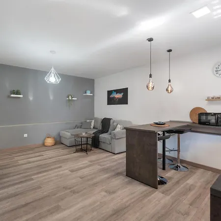 4 Omanai Tenerife Sur Apartman